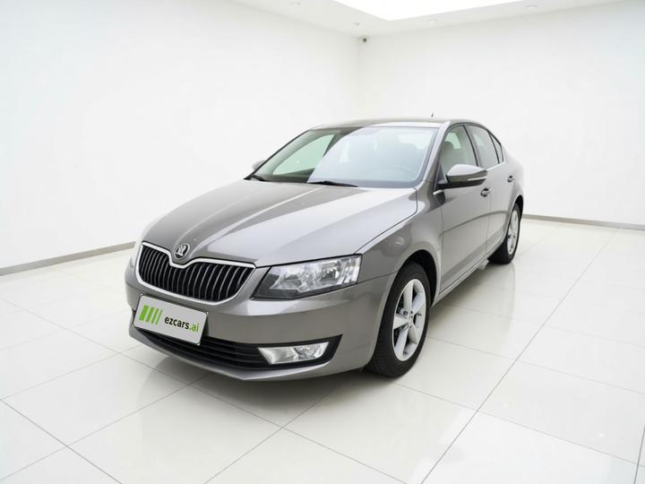 Octavia 2016 1.6L AT
