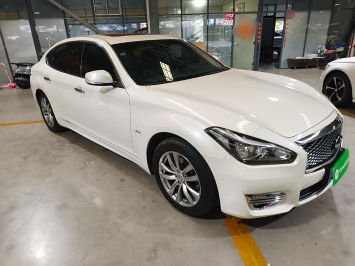 Q70 2019 Q70L 2.0T Elite photo 3
