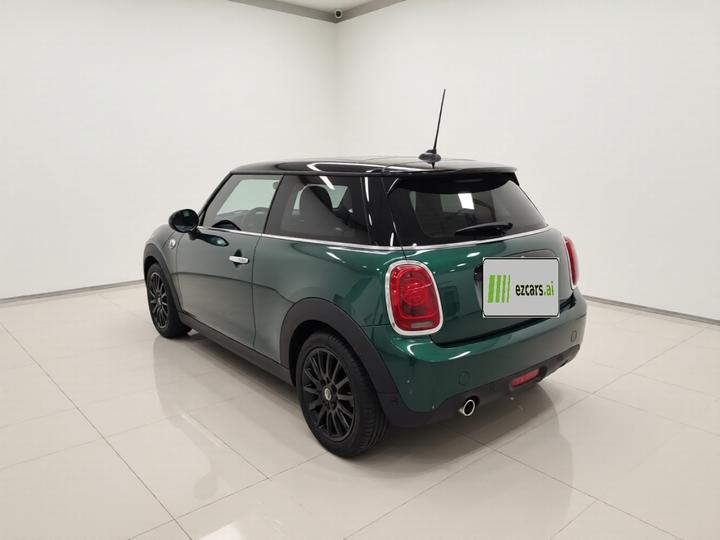 2018 1.5T COOPER Classic photo 4