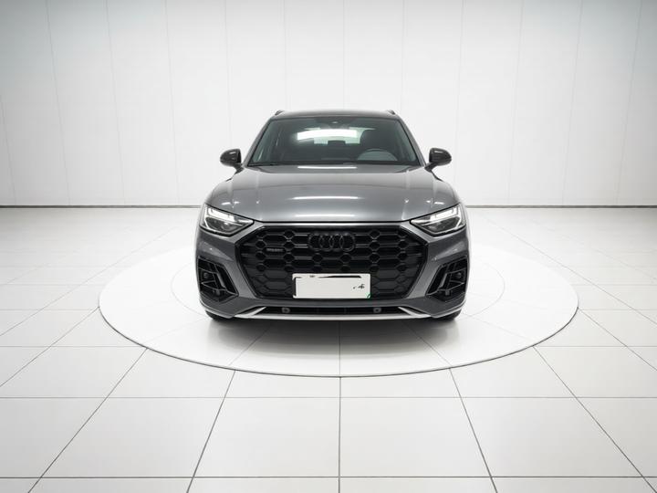 Q5L 2024 40 TFSI Luxury Dynamic photo 2