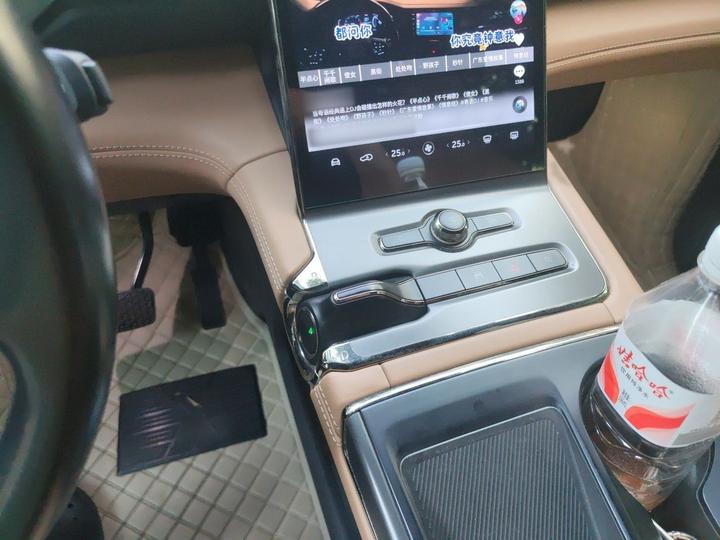 ES6 2020 600KM Sport photo 6
