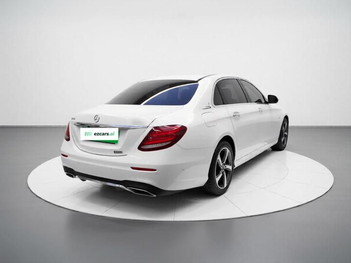 E-Class 2018 Facelift E 200 L Sport 4MATIC photo 6