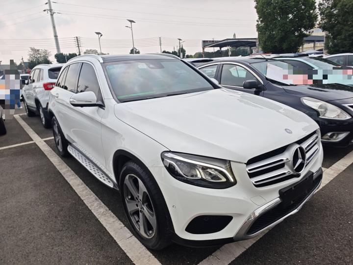 GLC 2016 GLC 260 4MATIC Luxury photo 3