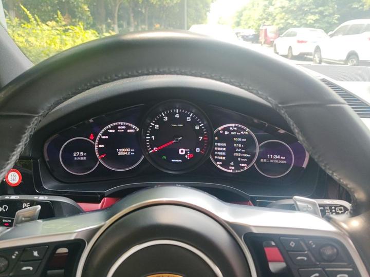 2019 Cayenne 3.0T photo 7