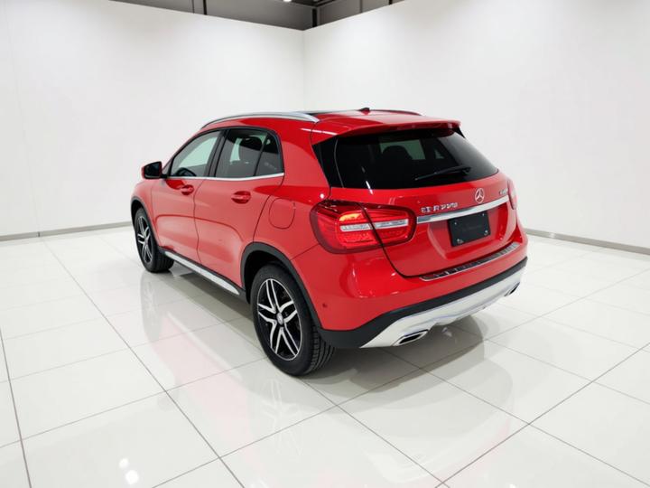 GLA 2016 GLA 220 4MATIC Fashion photo 4