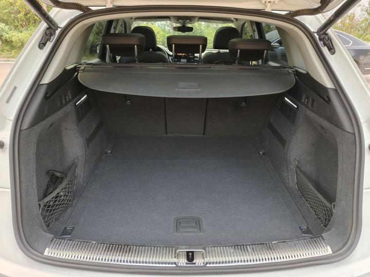 F7x 2019 2.0T RWD Tech photo 8