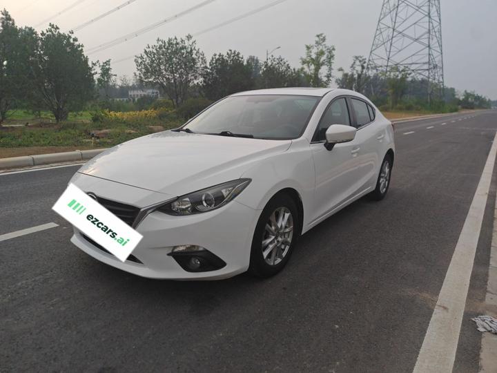 3 Axela 2014 Sedan 1.5L AT Luxury