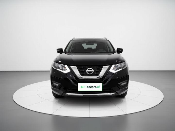 X-Trail 2017 2.0L CVT Comfort 2WD photo 2