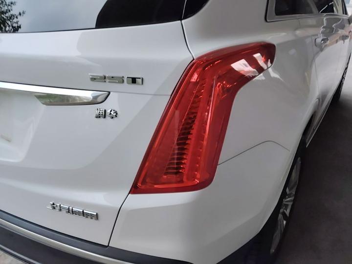 XT5 2016 25T Tech photo 7