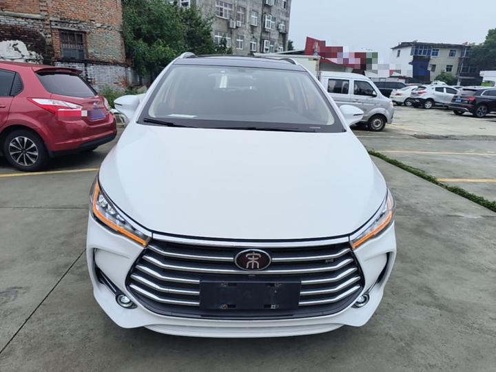 Song MAX 2018 1.5T AT Connected Elite 6-Seater photo 2