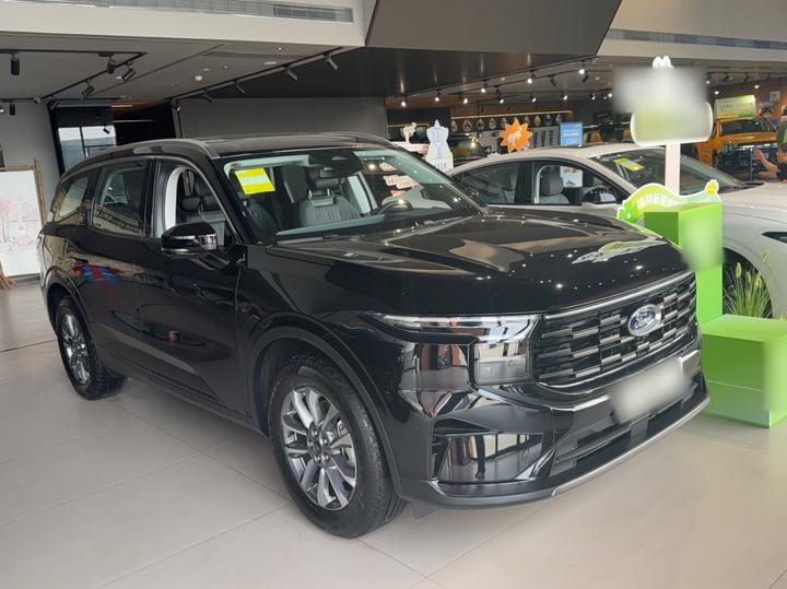 2026 Edge L 2.0T EcoBoost RWD 7-Seater Luxury