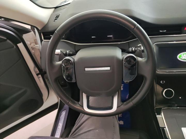 Range Rover Evoque 2020 249PS R-DYNAMIC S Sport photo 6