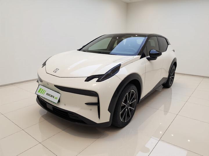 X 2023 RWD YOU 4-Seater