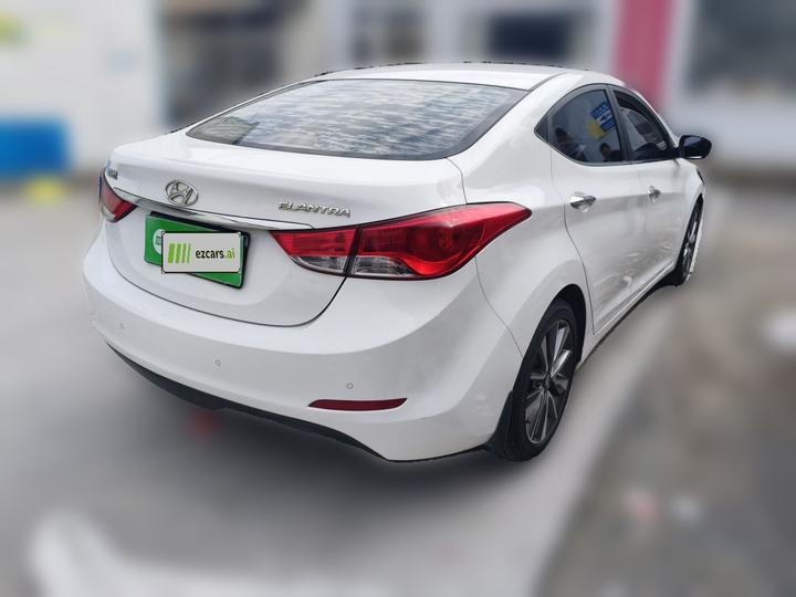 Elantra 2015 1.6L AT Leading photo 4