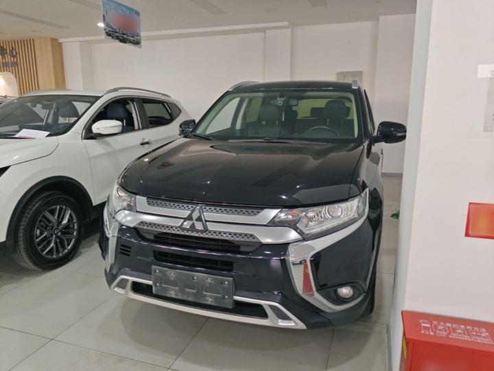 Outlander 2020 2.0L RWD Enjoy 5-Seater