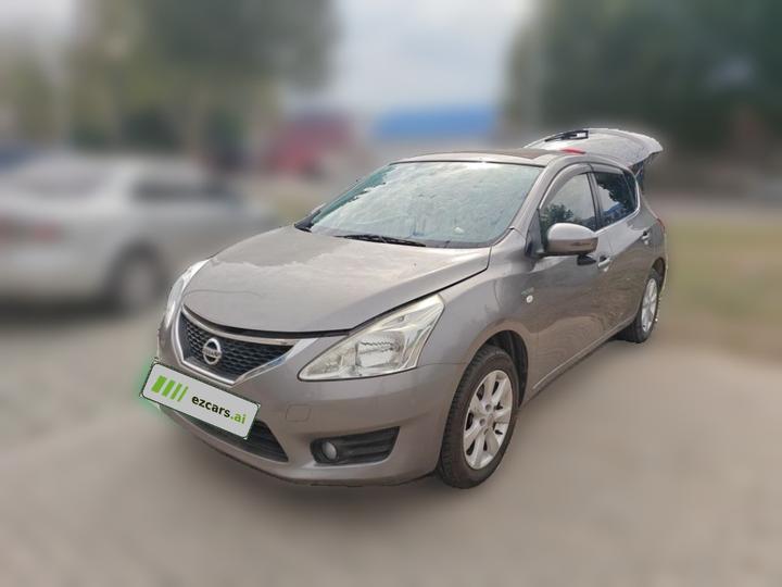Tiida 2011 1.6L MT Smart