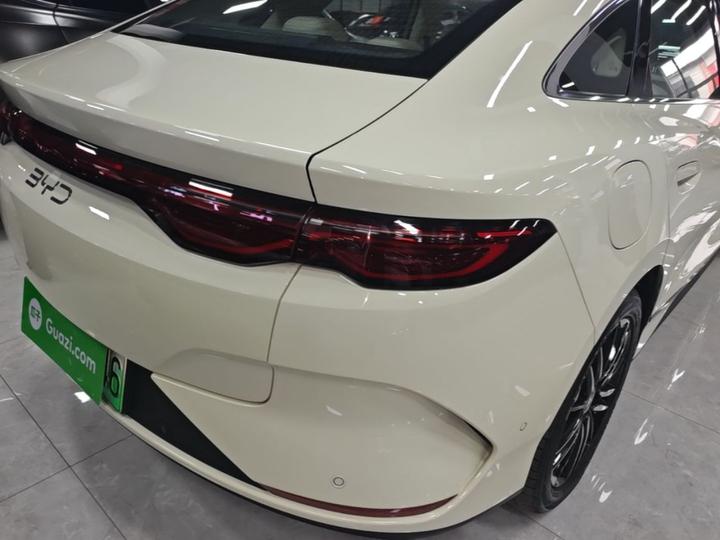 Qin L 2025 EV 545KM Excellence photo 7
