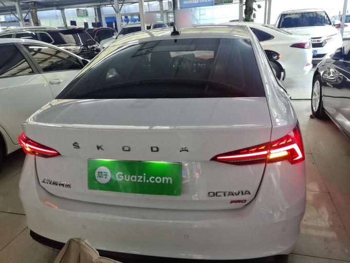 Octavia 2021 PRO TSI280 DSG Premium photo 3
