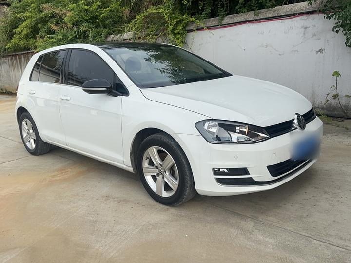 Golf 2017 1.6L AT Comfort Anniversary Edition photo 3