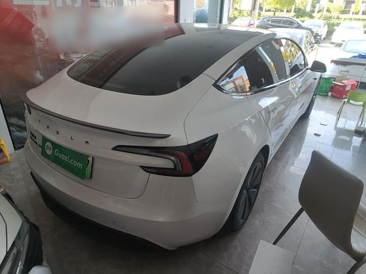 Model 3 2026 RWD photo 6