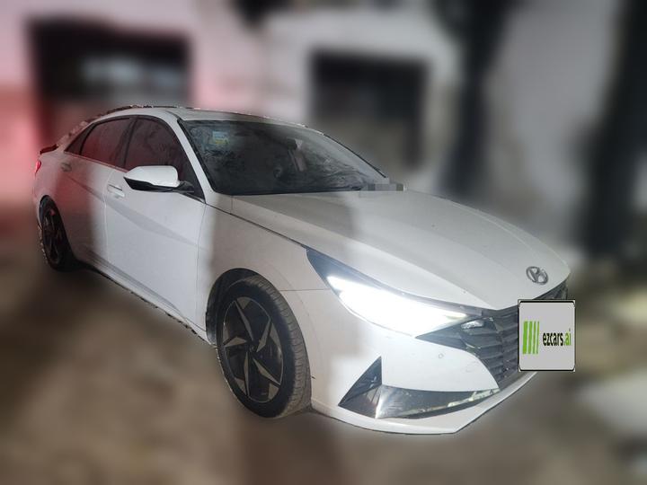 Elantra 2021 1.5L CVT LUX Premium photo 3