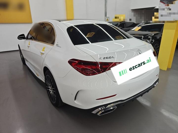 C-Class 2024 C 260 L Sport photo 4