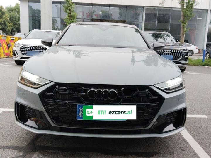 A7L 2024 45 TFSI quattro RS photo 2