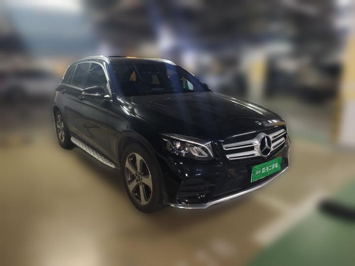 GLC 2017 GLC 260 4MATIC Luxury photo 3