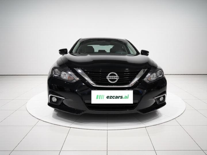 Teana 2016 Facelift 2.0L XL Comfort photo 2