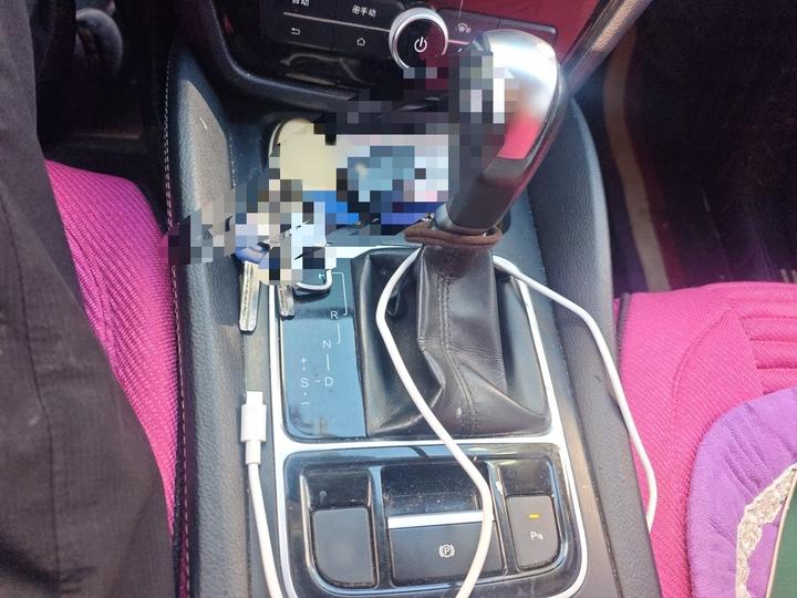 Song MAX 2017 1.5T AT Connected Elite 7-Seater photo 6