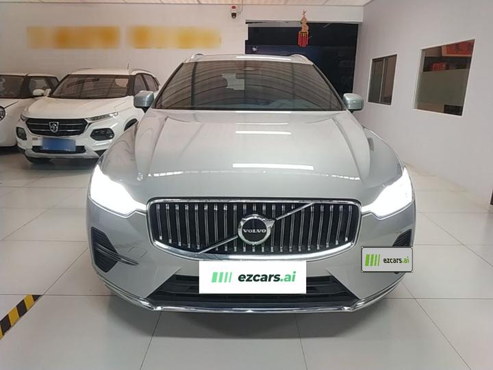 XC60 2022 B5 AWD Luxury photo 2