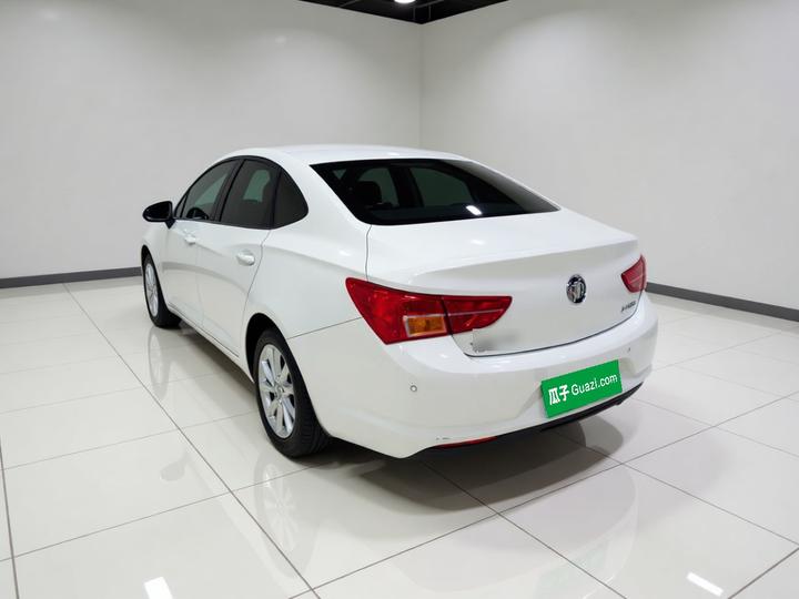 Verano 2017 Sedan 15S AT Leading photo 4