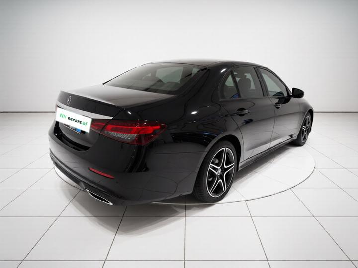 E-Class Imported 2023 E 300 Fashion Sport photo 6