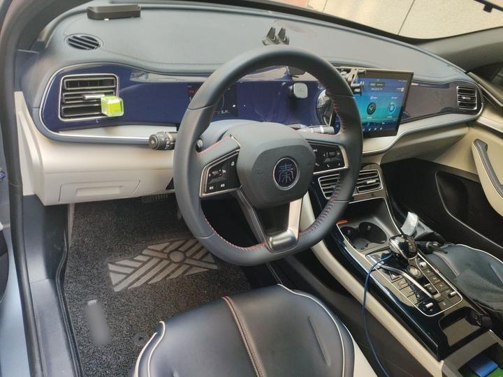 Qin PLUS 2021 DM-i 120KM Premium photo 3