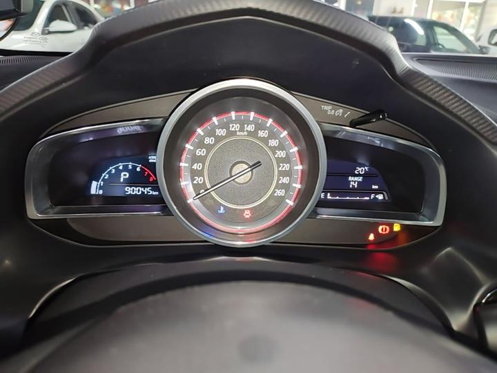 3 Axela 2016 Sedan 1.5L AT Comfort photo 7