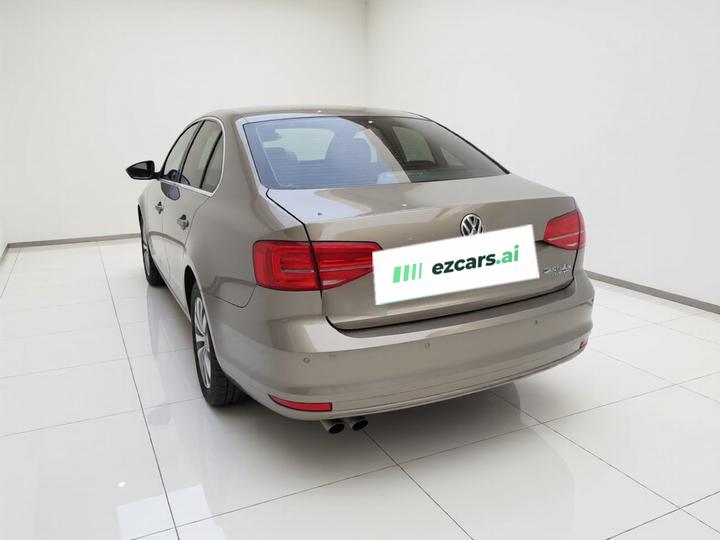 Sagitar 2017 230TSI AT Comfort photo 4