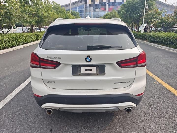 X1 2021 xDrive25Li Exclusive photo 3