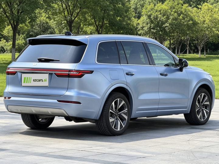 Li Auto ONE 2021 EREV 6-Seater photo 4