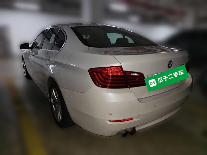 5 Series Imported 2015 520i photo 4