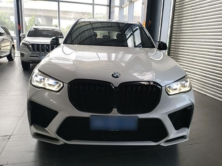X5 Imported 2019 xDrive40i M Sport Package photo 2