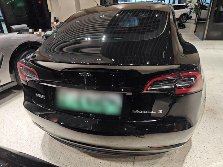 Model 3 2022 RWD photo 3