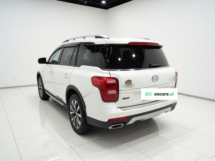 GAC Trumpchi GS8 2017 320T AWD Luxury Connected 7-Seater photo 4