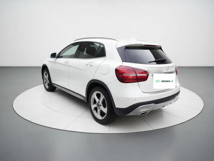 GLA 2018 GLA 200 Dynamic photo 4