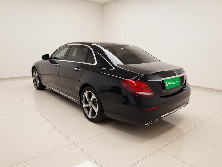 E-Class 2019 Facelift E 300 L Sport Luxury photo 4