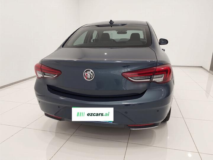 Regal 2020 552T Elite photo 3