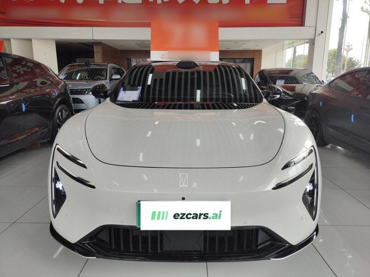 06 2025 Ultra EV photo 2