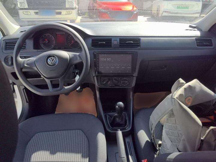 Santana 2018 1.5L MT photo 5