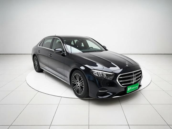E-Class 2026 E 260 L Classic photo 3