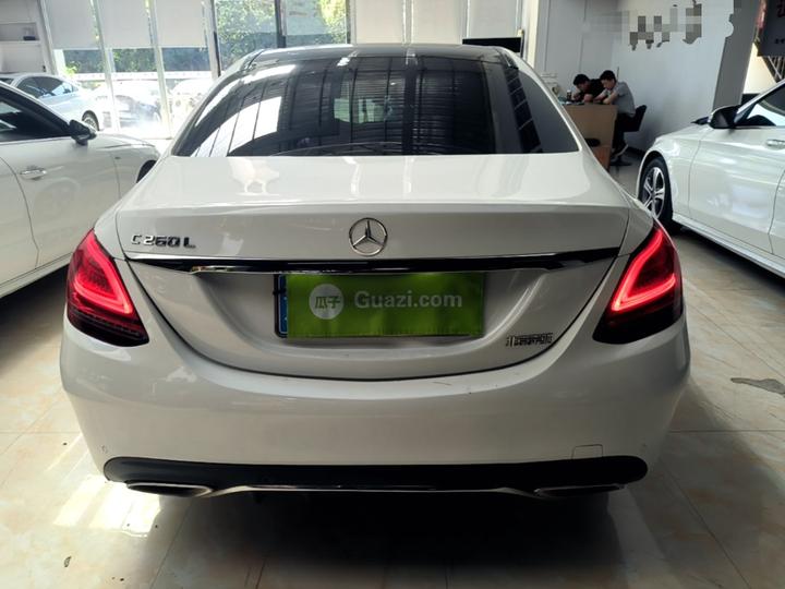 C-Class 2019 C 260 L Sport photo 3