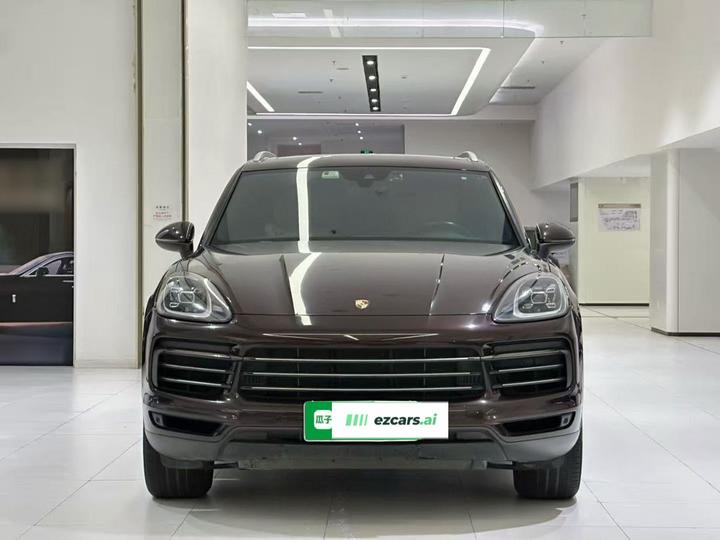 2018 Cayenne 3.0T photo 2